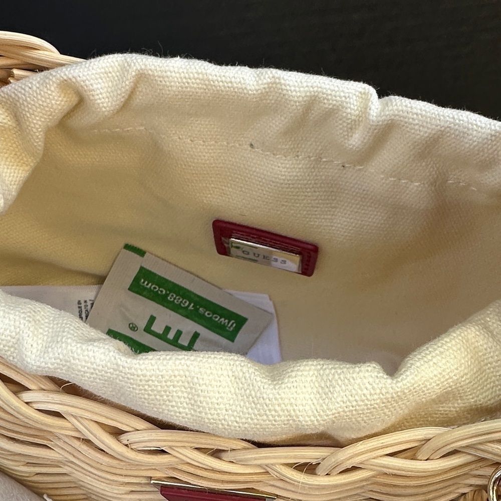 New Guess Sveiney Straw Mini Shoulder Bag - Picture 6 of 11